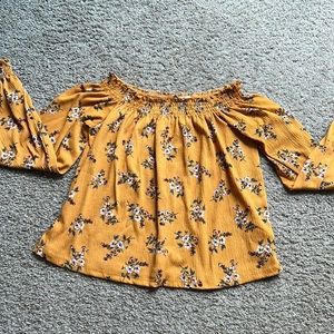 Floral off the shoulder flowy long sleeve top